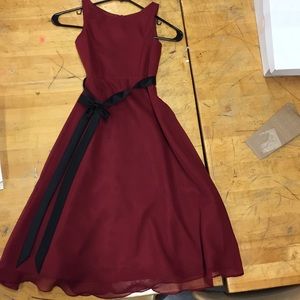 Little girl’s formal dress